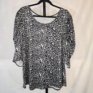 Plus Long Sleeve Leopard Print Creamy Soft Blouse